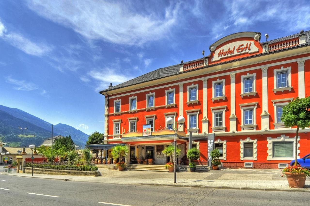 Hotel Ertl & Restaurant El Venado ชปิททาลอันแดร์เดรา ภายนอก รูปภาพ