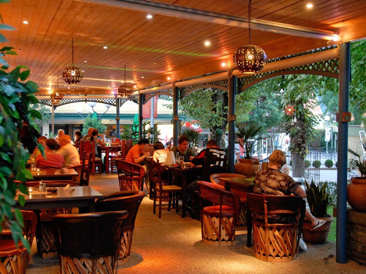 Hotel Ertl & Restaurant El Venado ชปิททาลอันแดร์เดรา ภายนอก รูปภาพ